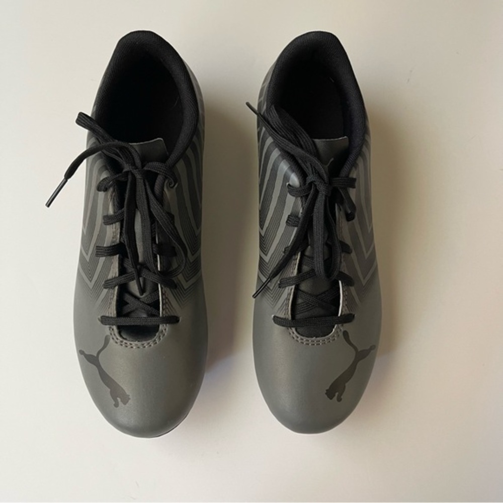⭐ PUMA TACTO II FG/AG Black Grey Soccer Low Top Lace up Cleats Big Kids‎ Size 5